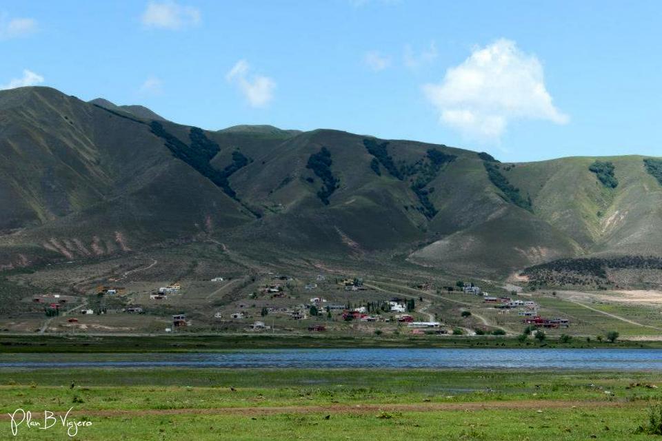 El Lago desde lejos