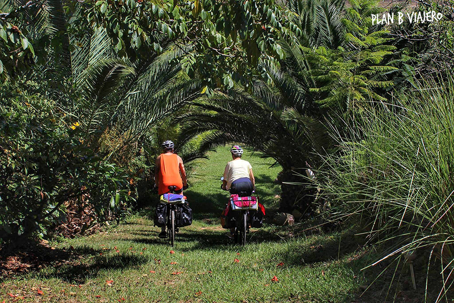 plan b viajero, viajar en bici, viajar en bici de bambú